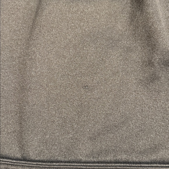 Under Armour Charcoal Hoodie with Camo Details-size 2XL - Picture 10 of 10